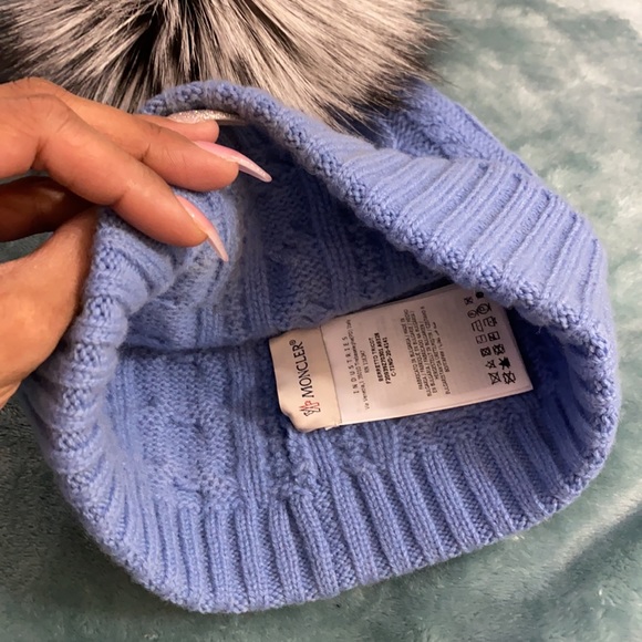 Moncler Hat w/ Fur Pom-Pom - Picture 3 of 6